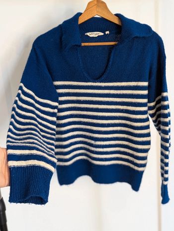 Pull marinière col v