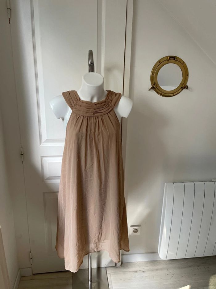 Robe sans manches - photo numéro 2