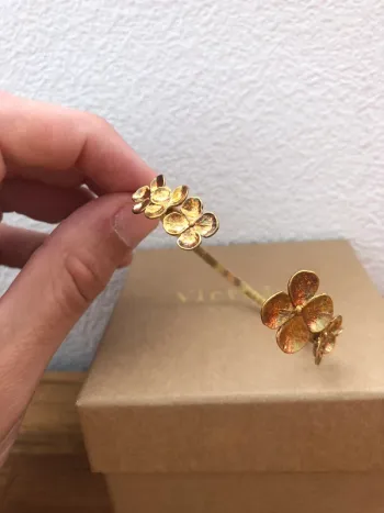 Bracelet jonc doré fleurs