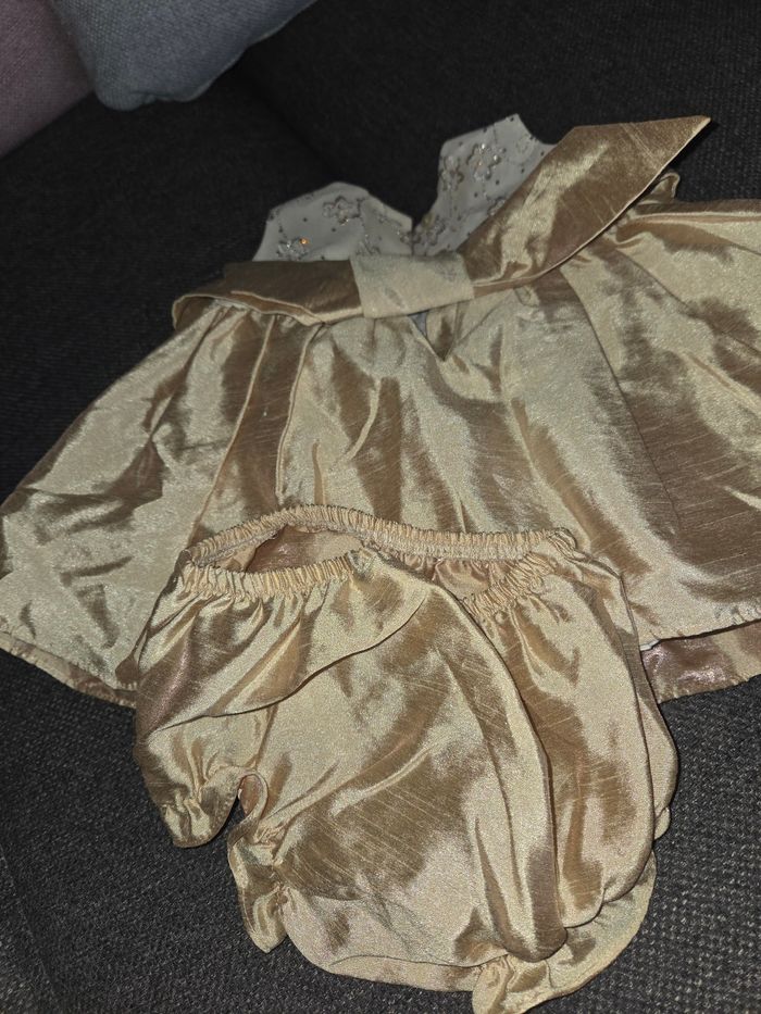 Robe 3/6mois - photo numéro 3