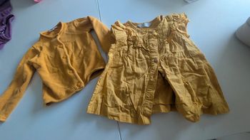 Ensemble gilet+haut manche courte 9 mois