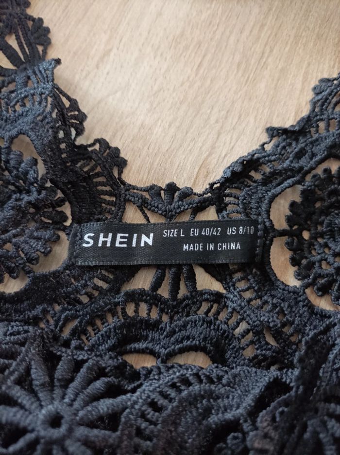 Blouse encolure dentelle - photo numéro 5