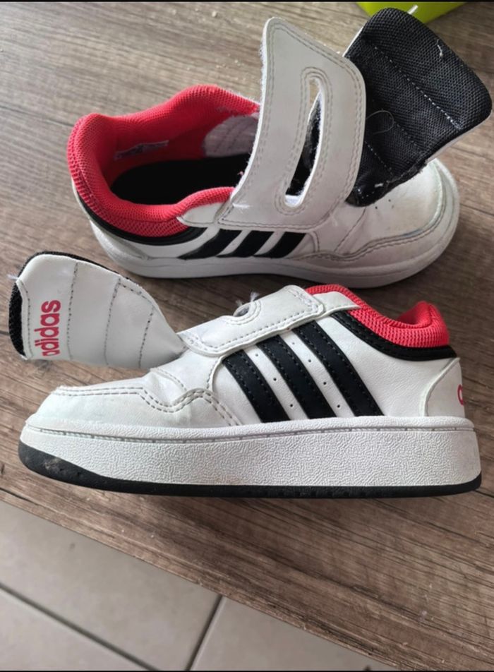 Basket adidas taille 25 - photo numéro 5