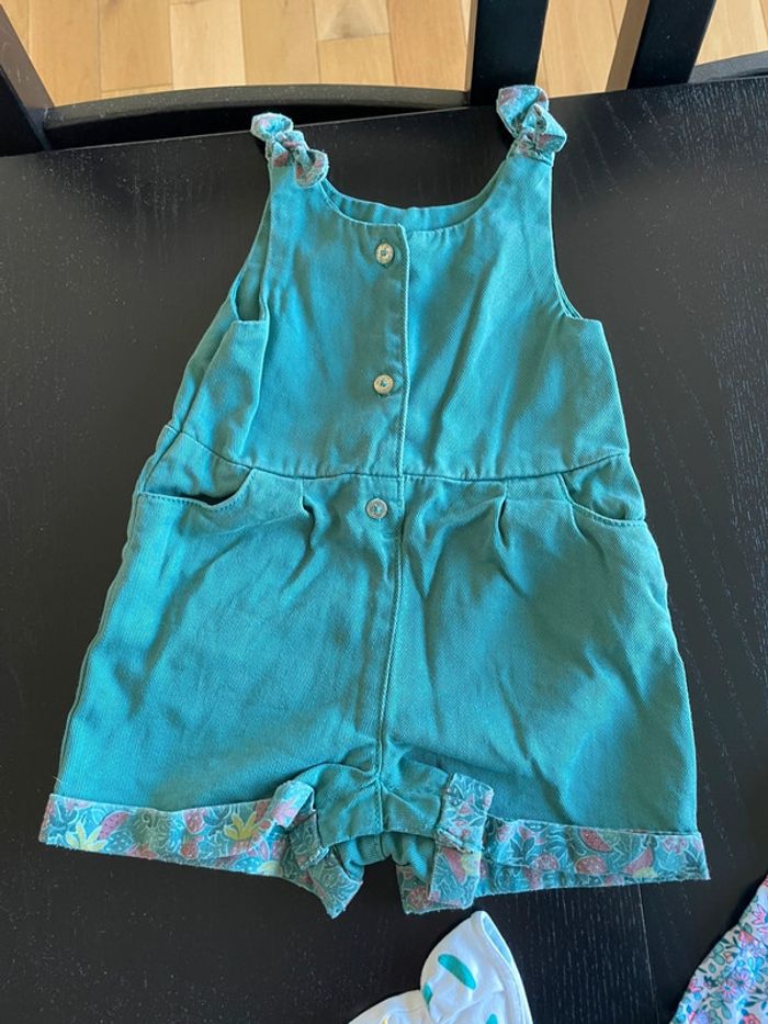 Lot 5 ensembles/robes 9 mois - photo numéro 3