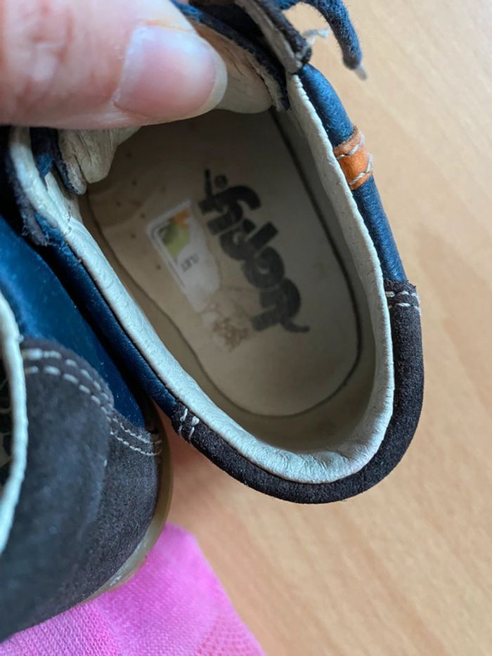 Chaussures Bopy Taille 23 - photo numéro 3