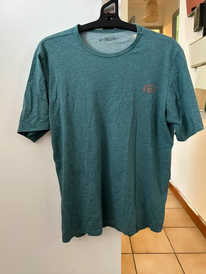 T-shirt Décathlon Taille M