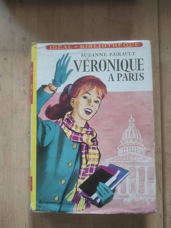 Véronique à Paris Suzanne Pairault Idéal-Bibliothèque 1961