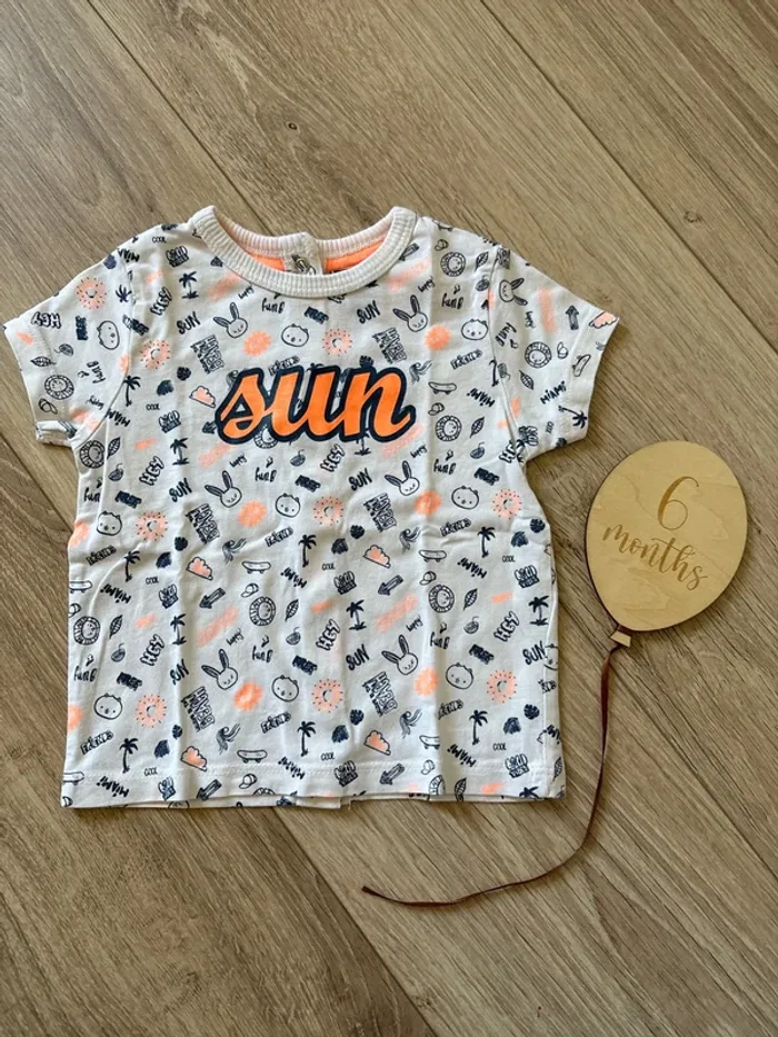 T-shirt