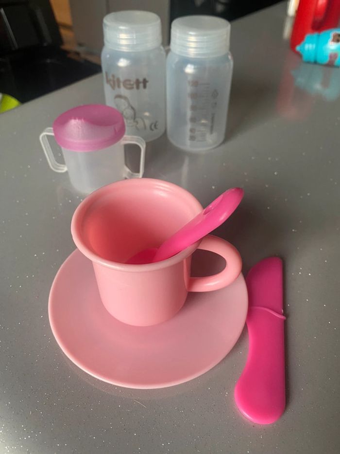 Dinette poupon - photo numéro 3