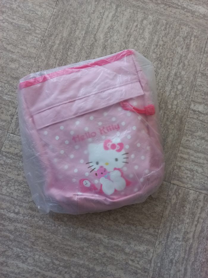 Jolie sac bandoulière hello kitty - photo numéro 2