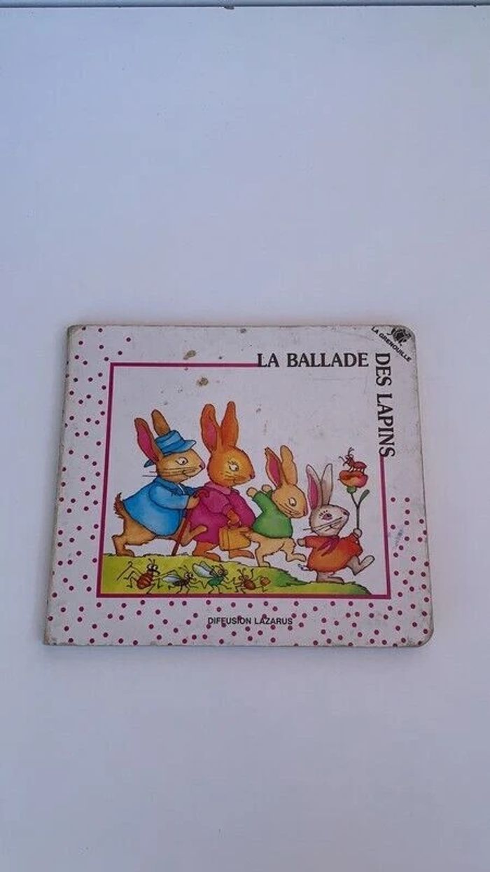 Livre La balade des lapins - Giulia Orecchia - 1990