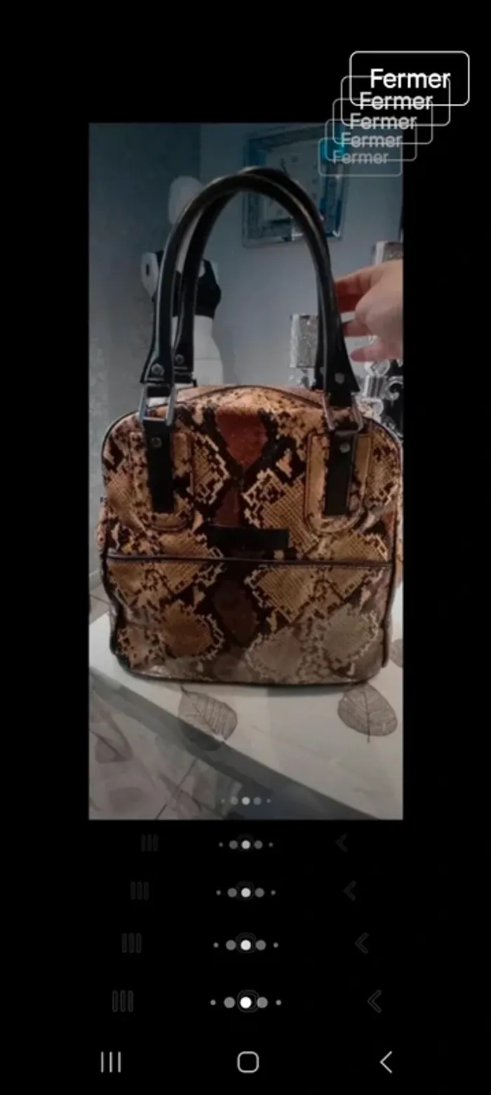 Sac longchamp porte épaule grande capacité 31x32x18
Quelques imperfections voir les photos - photo numéro 6