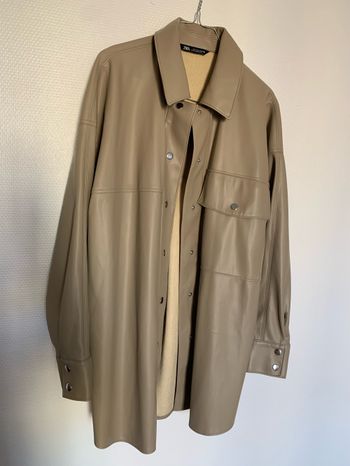 Surchemise en cuir