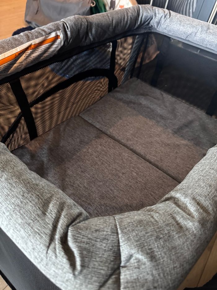 Lit bebe parapluie cododo BabyGo Dreams 2 comme neuf - photo numéro 3