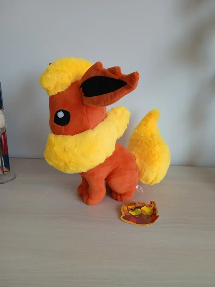 Grande Peluche Pokémon Pyroli neuve - photo numéro 2