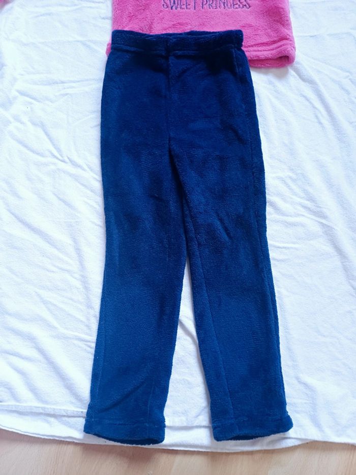 Pyjama polaire neuf 5 ans - photo numéro 5