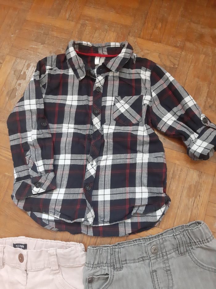 Lots vêtements  18 mois - photo numéro 2