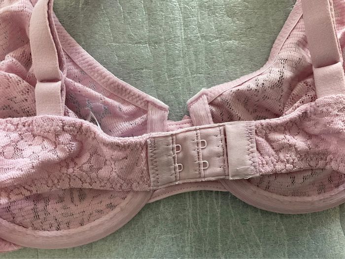 Soutien-gorge rose Wacoal neuf - photo numéro 5