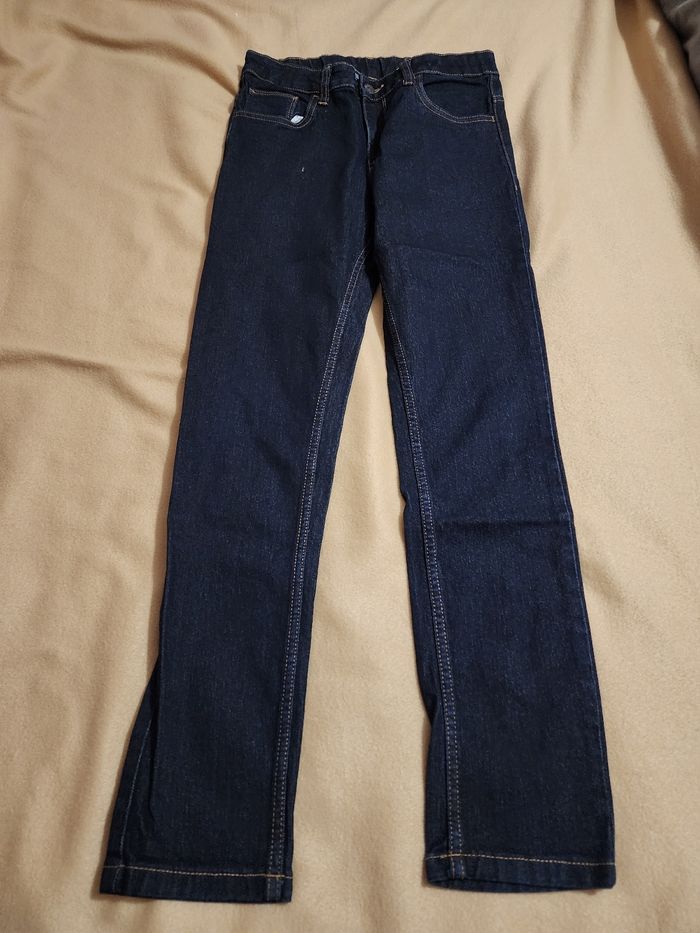 Jean bleu foncé