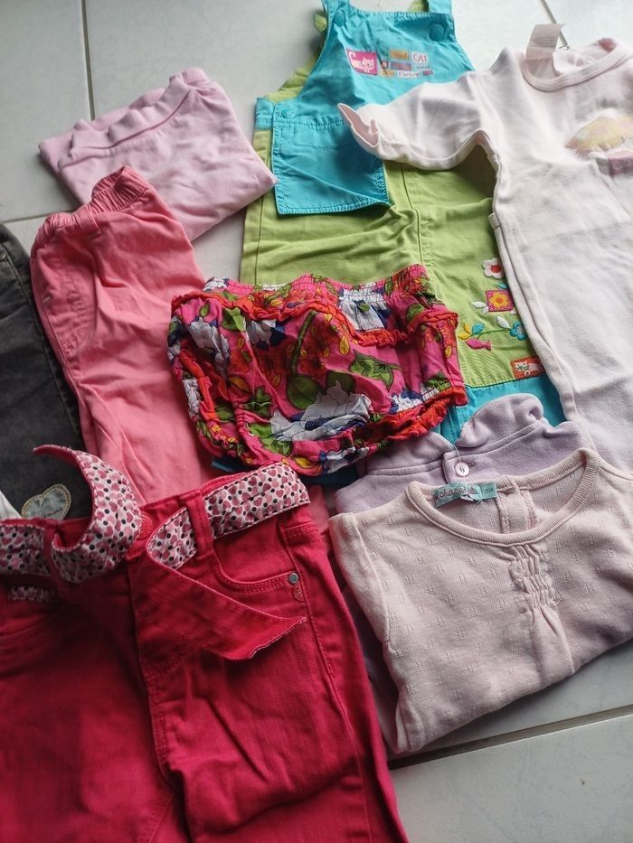 Lot vêtements bébé fille - photo numéro 3