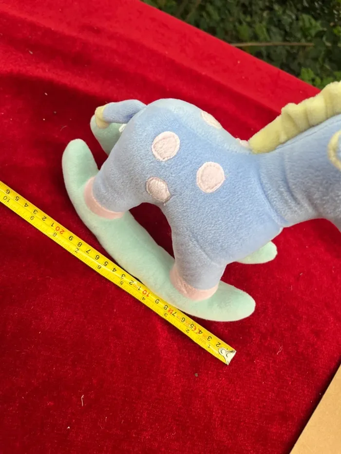 Cheval à bascule  en peluche pastel Hochet  – doudou décoratif bébé / chambre enfant Auchan - photo numéro 8