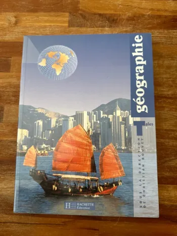 Livre géographie terminale