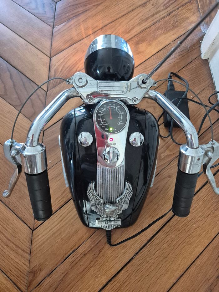 HARLEY DAVIDSON RADIO