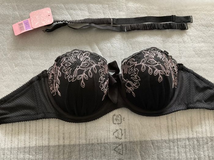 Soutien-gorge noir et rose Affinitas neuf - photo numéro 16