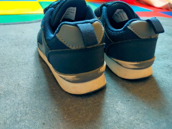 Lot 2 paires baskets garçon Primark – Pointure 24 - photo numéro 5