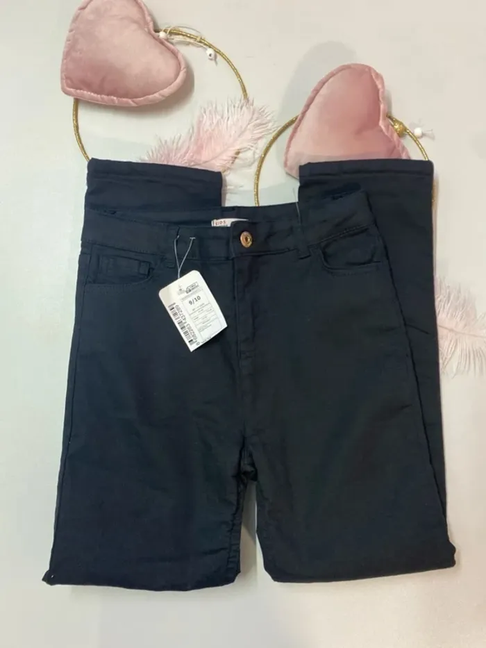Pantalon fourré fille (neuf) - Taille 9 ans - photo numéro 2