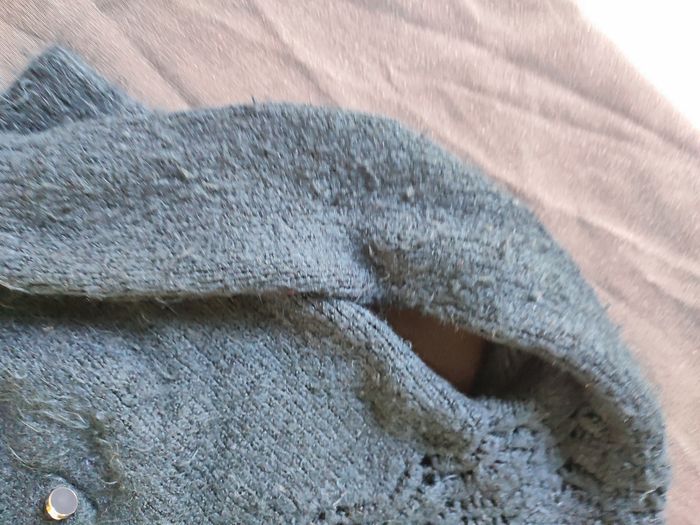 Gilet fluffy 6/7 ans - photo numéro 4