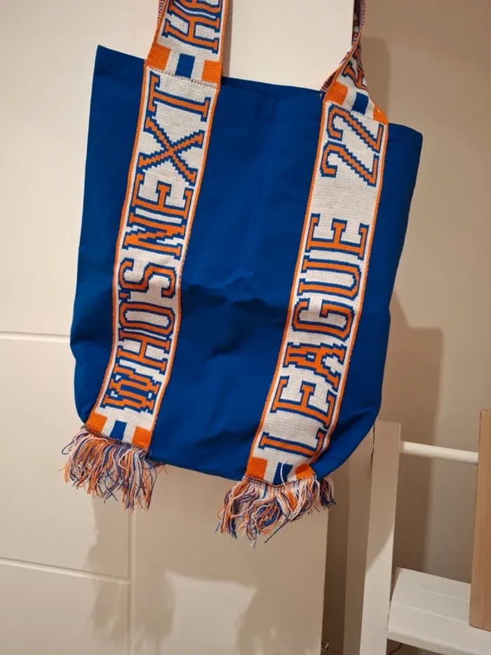 Grand sac bleu et orange - excellent état - photo numéro 2