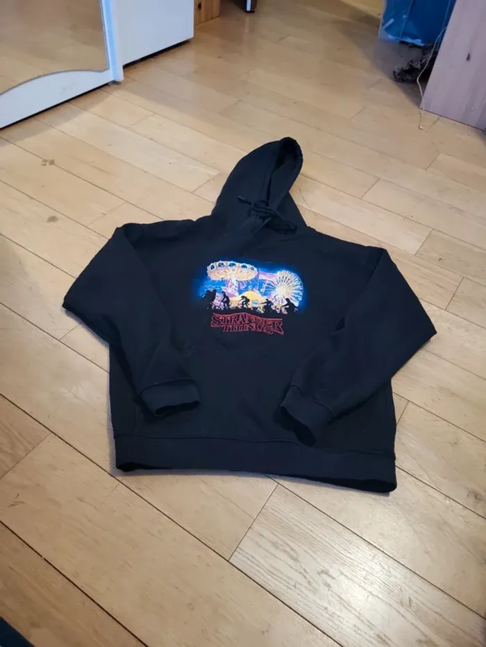 Pull stranger things XS
