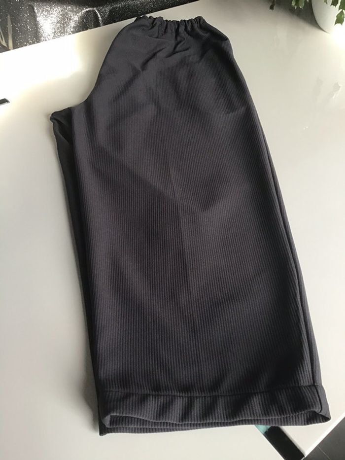 Pantalon court 🇫🇷 - photo numéro 5