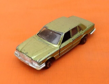 Voiture miniature  Mercedes 280 SE  (1977)