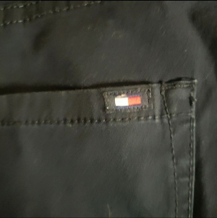 Pantalon Tommy Hilfiger taille 38 - photo numéro 4