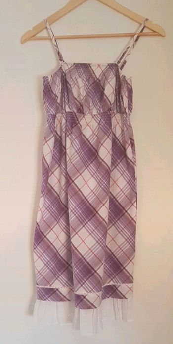 Robe d'été à bretelles réglables  mauve et blanc