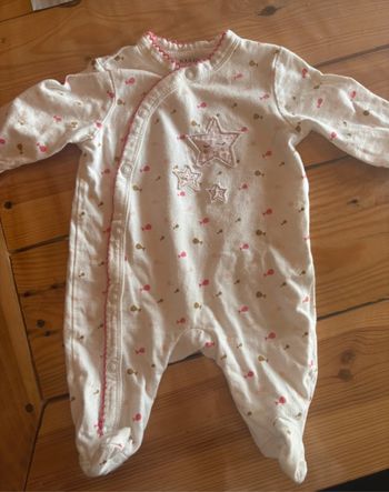 Lot 2 pyjamas