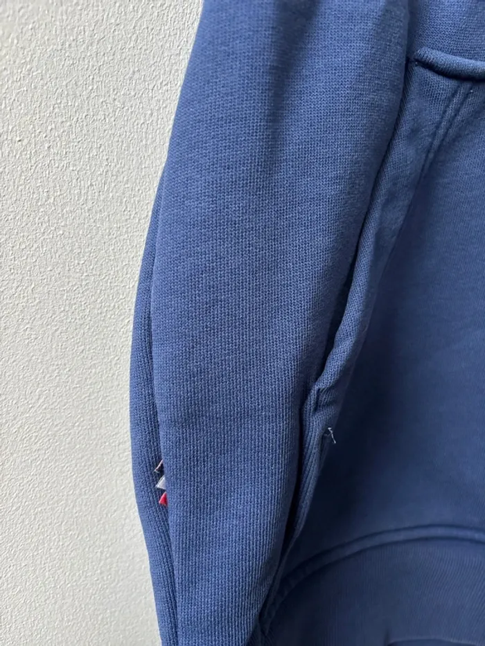 Sweat à capuche Lacoste Taille 2 - photo numéro 4