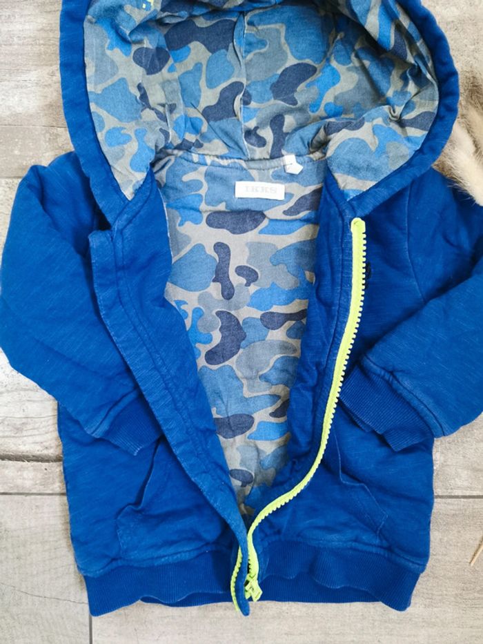 🌺IKKS Veste à capuche 12mois bleu camouflage - photo numéro 4