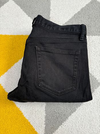 Jean Uniqlo | Noir | Taille W32 L34