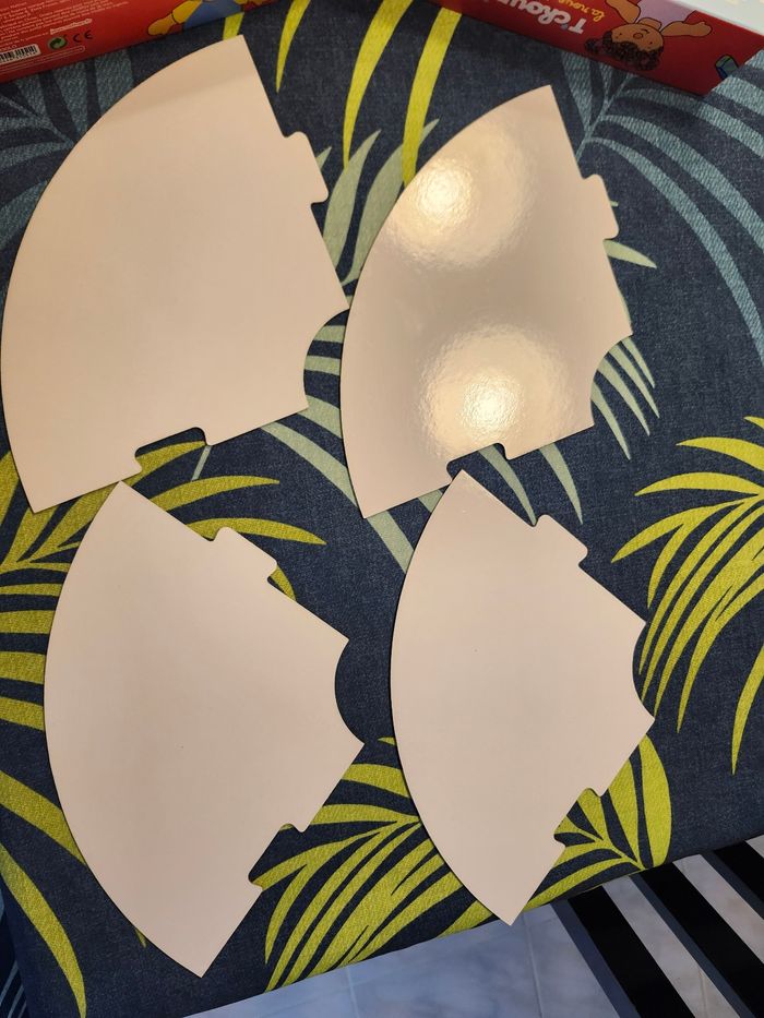 Jeu t'choupi la ronde des couleurs nathan habits - photo numéro 8