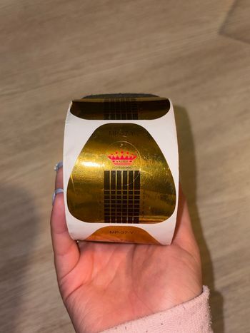 Chalon, papier ongles