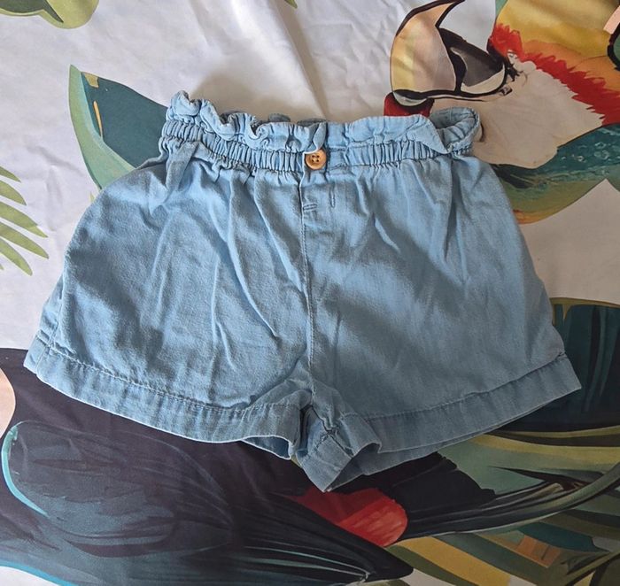 Short en jean clair H&M - Taille élastique et détails volantés !