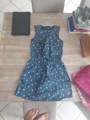 Robe à fermeture derrière 10 ans fille