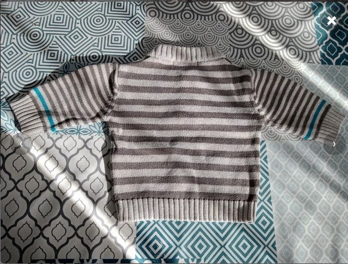 Pull bébé - photo numéro 2