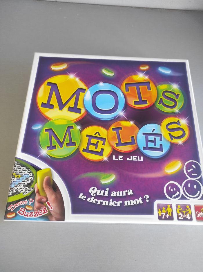 Jeu de société mots mêlés - photo numéro 1