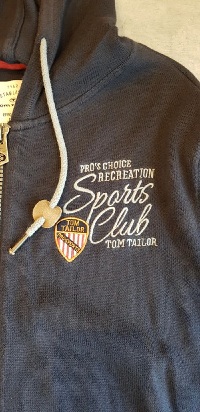 Veste capuche - photo numéro 2