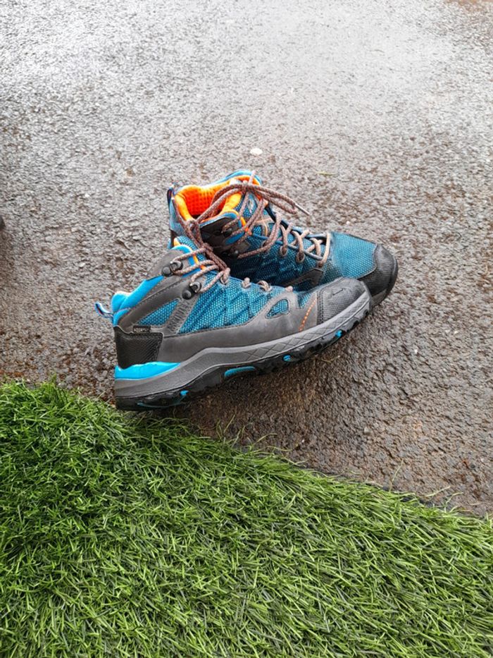 Chaussures de randonee mckinley