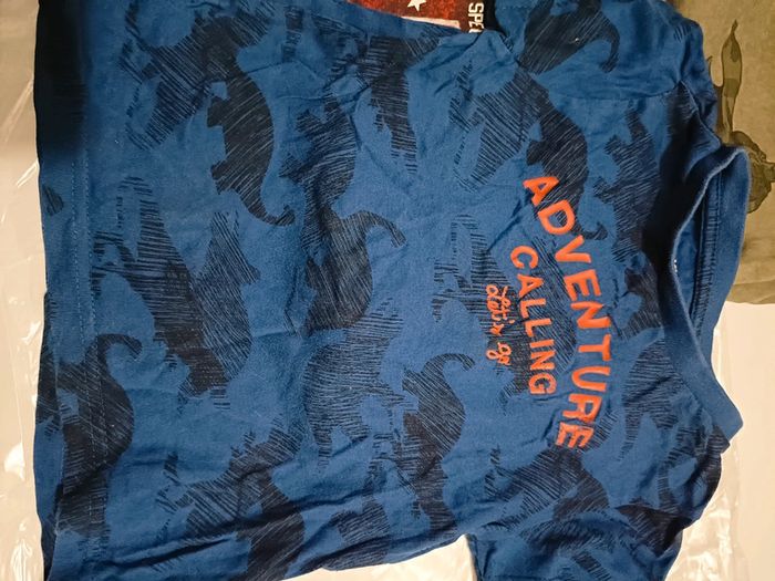 Lot 3 tee-shirt 3 ans - photo numéro 2